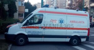 Un bărbat a căzut de la 4 metri înălțime în timpul programului de lucru