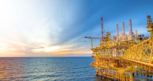 Oficial poate începe exploatarea gazelor din Marea Neagră! Klaus Iohannis a promulgat legea offshore