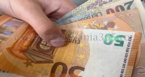 Comisia Europeană: România NU îndeplineşte condiţiile pentru adoptarea monedei euro