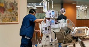 Pentru bani, medicii de la privat te ”învie” și din morți