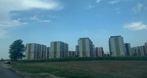 VIDEO. 10.000 mp expropriați pentru o noua școală în Avangarden-Bartolomeu. Scripcaru promite soluții urgente pentru elevi și părinți