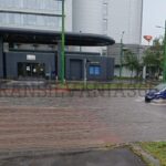 Străzi inundate la Brașov! Mulțumiți administrației locale, dar și șefului de la Compania Apa care încasează 8400 de euro pe lună (VIDEO, FOTO) 2 inundatii5