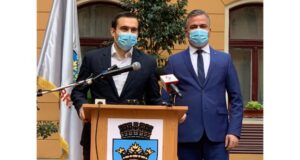 Penibil! Scripcaru dă drumul la proiectul pentru noul stadion, iar Coliban și Veștea se laudă pe Facebook! Ambii au fost în funcții, dar nu l-au făcut!