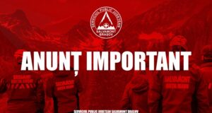 Ce ar trebui să avem în rucsac în sezonul de iarnă dacă urcăm pe munte