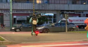 Record la Brașov! 60 de sancțiuni într-o singură zi pentru conducătorii de trotinete