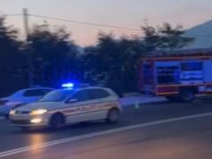 Accident cu trei vehicule în Brașov! Ambulanță aflată în misiune, cu pacient la bord, implicată într-o coliziune cu un autocar și un autoturism!