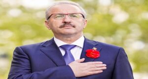 Vasile Dîncu și-a dat demisia din funcția de ministru al Apărării