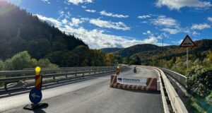 Drumul între Predeal și Brașov primește un upgrade, un strat nou de asfalt