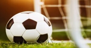 Turneu caritabil de fotbal în Zărnești