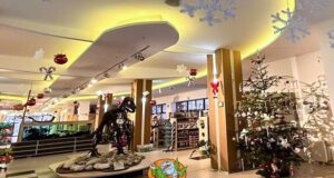Înscrieți-vă la tombola lui Moș Crăciun de la Dino Parc!