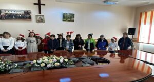 A venit Moș Crăciun la elevii școlii gimnaziale Ghimbav