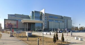 Primăria încă așteaptă să cumpere Unirea Shopping Center