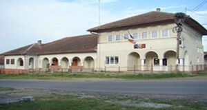 Primăria Ungra scoate la concurs un post de consilier școlar. Angajarea se face în cadrul unui proiect pentru persoanele vulnerabile