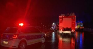 VIDEO Șofer încarcerat în urma unui accident la limita dintre Pârâul Rece și Râșnov