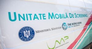 Caravana de screening ajunge în judeţul Braşov, femeile din Roadeş sunt invitate să participe la testare gratuită Babeş Papanicolaou şi HPV