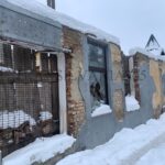 Așteptați o tragedie? Imobile din Brașov ”pericol public”! (FOTO-VIDEO) 11 cladire darapanata2