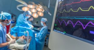 Un băiat de 7 ani din Brașov a primit inima unui adolescent italian