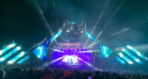 Peste 11.000 de participanți în prima zi a festivalului MASSIF