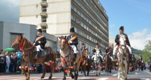 Restricții de circulație pe traseul paradei Junilor. Vezi pe ce străzi va fi blocat accesul în Duminica Tomii!