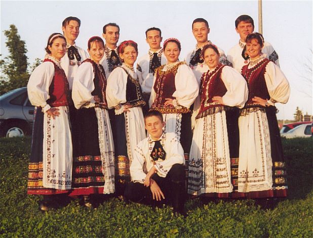 tanzgruppe_gross
