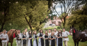 Expoziție foto-documentară ”Acasă, la origini – Țara Făgărașului”, în perioada 10-26 mai 2023
