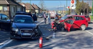 Carambol cu 3 autoturisme pe Calea Făgărașului (FOTO)