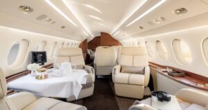 Modestie cât cuprinde…Klaus Iohannis, nouă deplasare în străinătate cu un avion privat