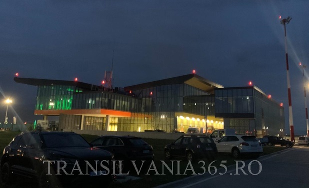AEROPORT noaptea