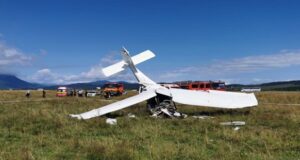 Avion prăbușit între Râșnov și Tohan. Un bărbat este resuscitat