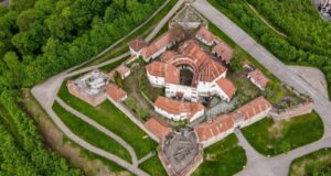 Cetățile țărănești de la Prejmer, Homorod și Hărman prezente în imagini la Varșovia