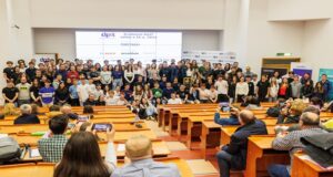 Elevi din Brașov, premiați la Gala DpIT din Cluj. Ce aplicație au creat