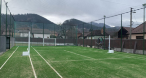 Un nou teren de sport multifuncțional pentru elevii săceleni (FOTO)
