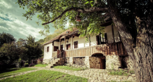 Tabloidul britanic „The Sun” a descris în detaliu casa Regelui Charles din Valea Zălanului: „O proprietate transilvăneană în stil Dracula”