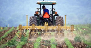 Ministrul Agriculturii: „Sunt alături de fermierii noștri pentru a găsi cele mai bune soluții la toate problemele lor”