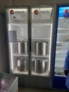 Vezi ce au găsit inspectorii ANPC la un restaurant, din Târgu Mureș, căruia i-au sistat activitatea pentru 6 luni 4 Imagine WhatsApp 2024 02 21 la 10.50.12 656cde06