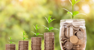 Mai mulți angajatori din România susțin că vor acorda majorări salariale