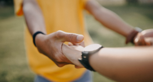 Studiu BCR: 78% dintre români spun că banii reprezintă principalul motiv de ceartă în cuplu