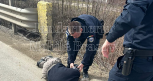 Jandarmii brașoveni au acordat primul ajutor unui bărbat aflat în criză de epilepsie (FOTO)