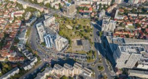 O firmă de arhitectură din Cluj-Napoca ”creionează” centrul civic al Brașovului