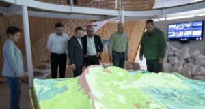 Ministrul Mircea Ferechet, fascinat de Centrul de Vizitare Parcul National Piatra Craiului: „Așa trebuie făcute lucrurile pentru a atrage oamenii spre natură”