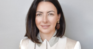 Cum a reuşit o braşoveancă să construiască nu mai puţin de 3 companii cu care face aproape 100 de milioane de euro, în timp ce alţii se chinuie să facă una singură şi nu reuşesc