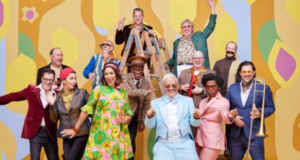 Pink Martini va susține, la Brașov, un concert-eveniment la sărbătorirea a 30 de ani de la înființare!