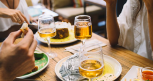 Brașovenii au parte de 15% reducere la nota de plată, în fiecare miercuri. Vezi lista restaurantelor!