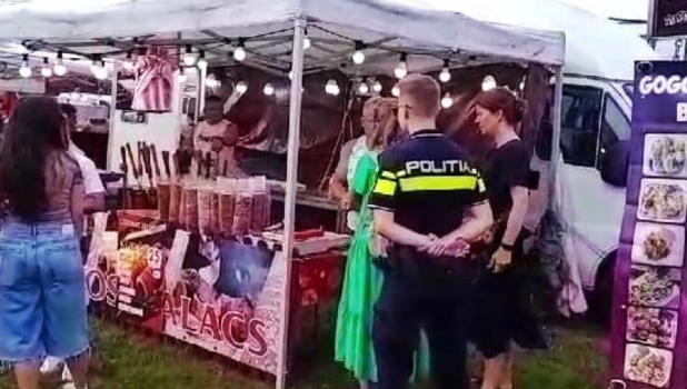 22.07 (16)