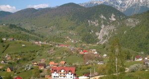 Locul din Brașov cuprins într-un top al celor mai izolate sate din România, pe care doar temerarii se încumetă să le viziteze