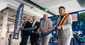 Benchmark a sărbătorit extinderea cu aproape 80% a capacităţii sale de producţie la Braşov!