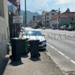 Pe aici nu se trece! Cum sunt blocate trotuarele la Brașov (FOTO) 1 pubele2