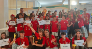 27 de medalii obtinute de Dinamo București – Centrul Sportiv Brașov la Campionatele Naționale pe Echipe de Juniori și Tineret din Mamaia