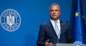 Adrian Veștea îl atacă dur pe Ilie Bolojan: „În iunie nu a fost bun un premier liberal, iar acum PNL votează un Guvern PSD!”
