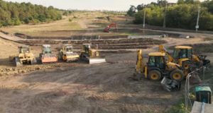 VIDEO. La Sibiu se construiește un spațiu pentru agrement, mișcare și relaxare pe o suprafață de aproape 30 hectare. Lucrările vor fi finalizate în 2025